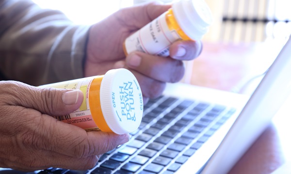 Online Pharmacies – Which Are Bogus and Which Are Not