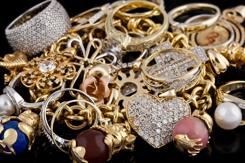 Step-by-step instruction: How to open an online jewelry store