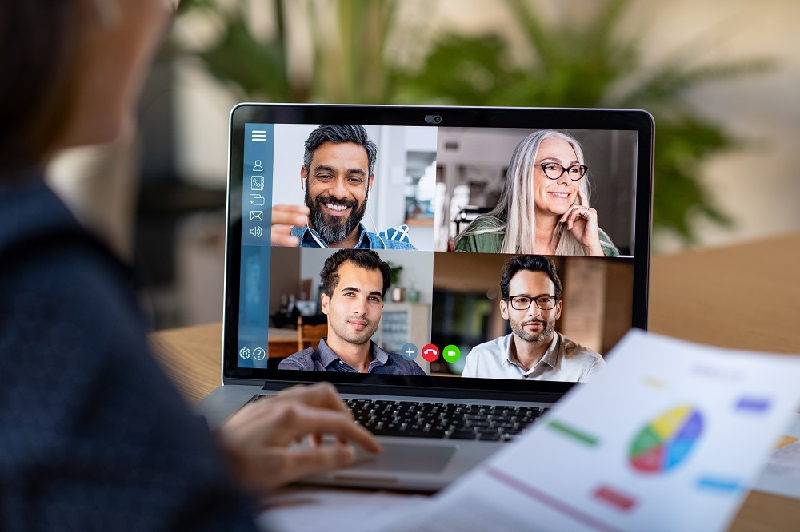  5 Strategies to Conducting More Productive Virtual Meetings