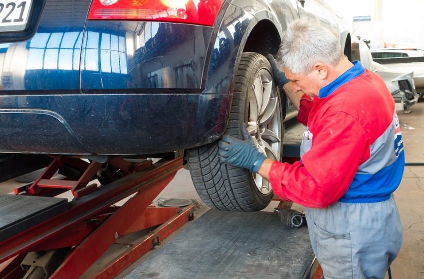  How to repair cars: A Sneak peak