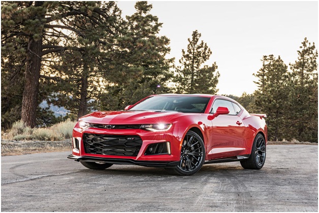 The benefits of trading in your old car for a new one in certified dealerships