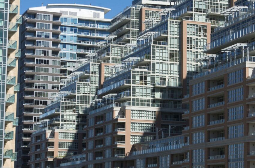  WHAT IS A CONDO STATUS CERTIFICATE?