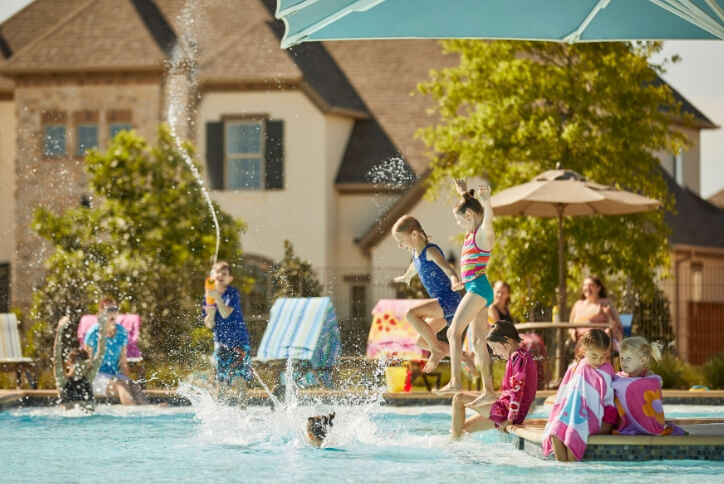 Top 5 Benefits of Living in a Master Planned Community