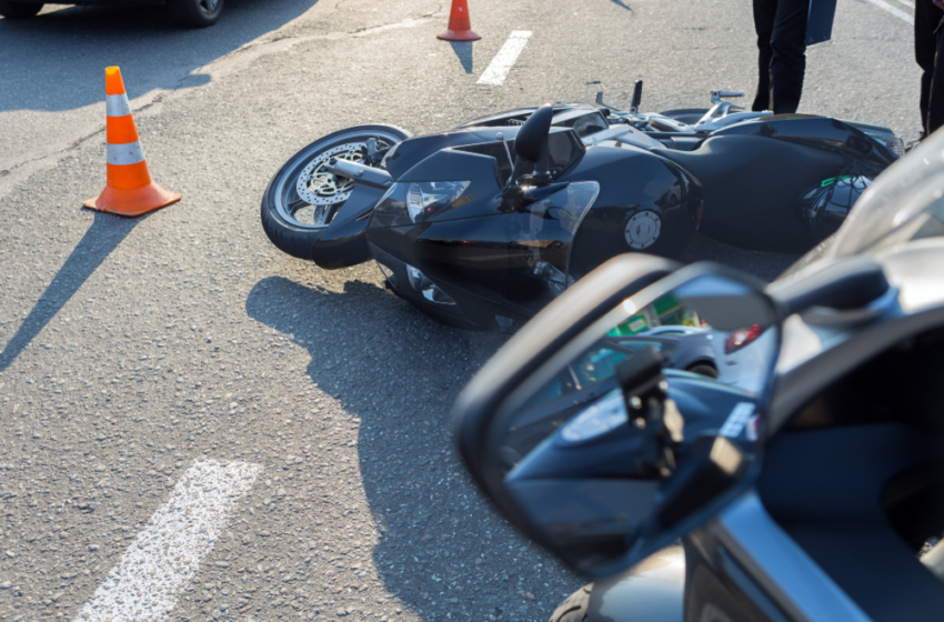  MEASURES TO TAKE TO PREVENT MOTORCYCLE ACCIDENTS