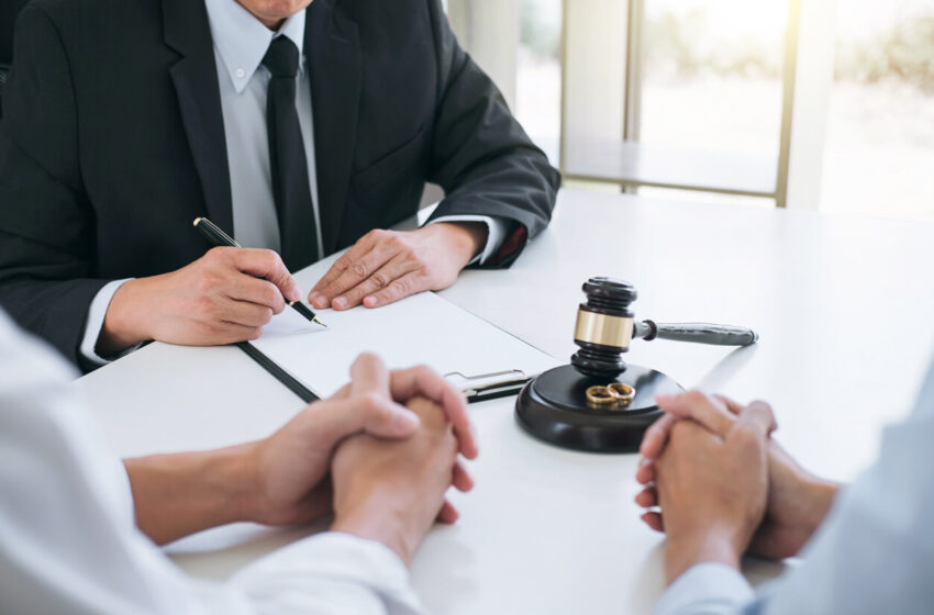  How Divorce Lawyer is Helpful?