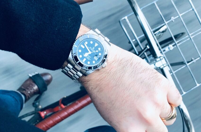 The Diver’s Deep Companion – The Rolex Submariner