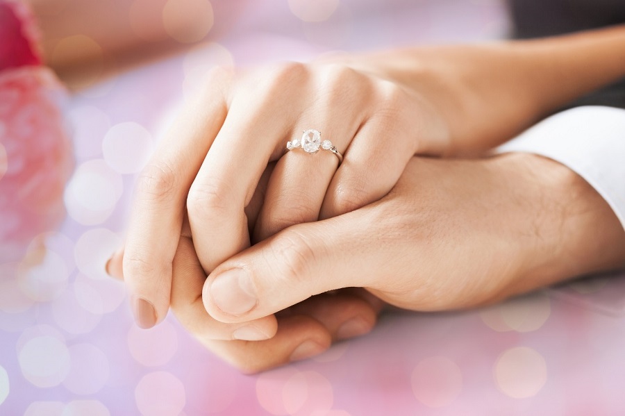 Things to Consider Before Getting Engaged