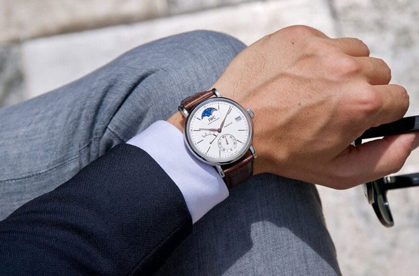  Here’s How Watches Can Help Men Look Fashionable