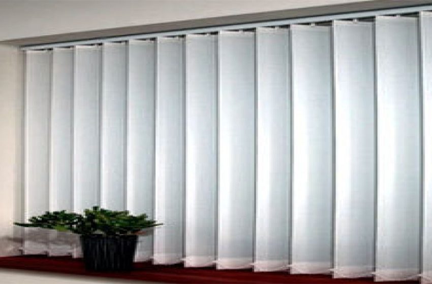  Why Use Vertical Blinds for Privacy and Light Control