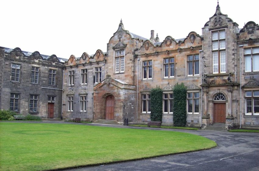  St. Andrews: A Timeless Tapestry of History and Beauty