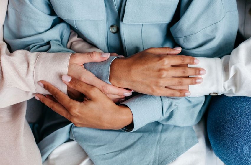 How can an anxiety therapist help me manage my anxiety?