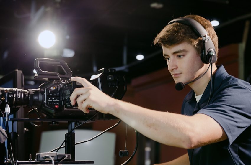 Creation of a Complete Handbook on International Sports Broadcasting